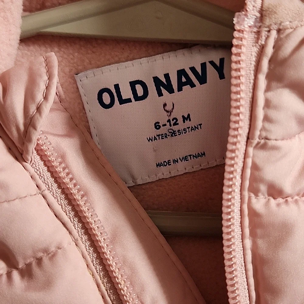 Old Navy Pink Hooded Kids Snowsuit Water-resistant, 6-12M - Picture 6 of 10